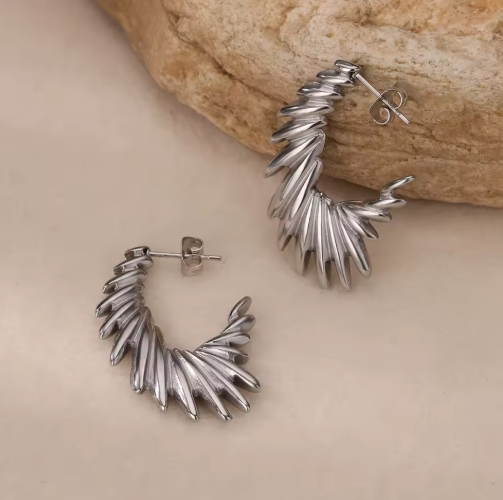 JOSIE earrings